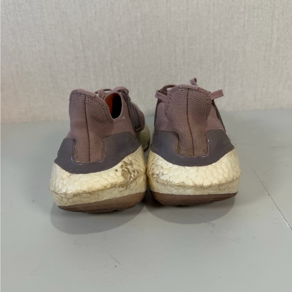 Size 6.5‎ - Adidas UltraBoost 22 Magic Mauve W - Picture 4 of 16